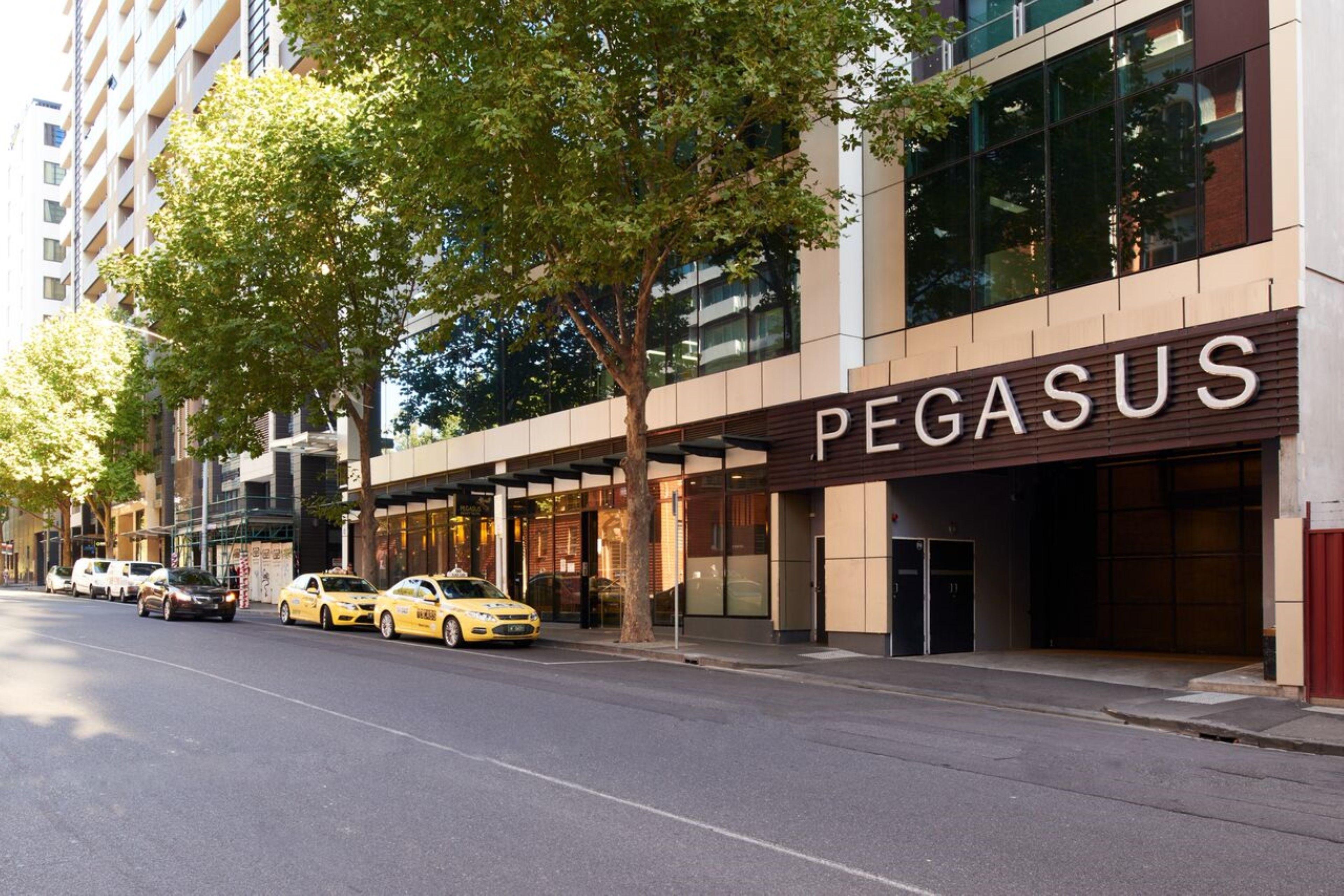 Pegasus Apart-Hotel — Photos 1